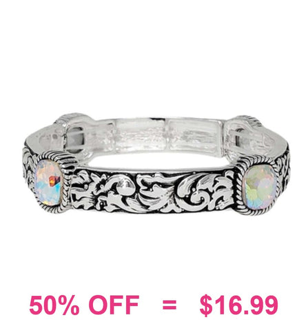 Silver tooled stretch bracelet with bling