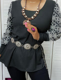3X : Black top with white flower stitched sleeves