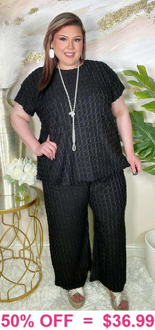 2X,3X  : 2 Piece Set: Black thread textured top & pants