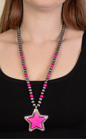 Star pendant long beaded necklace