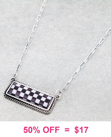Checkered bar becklace