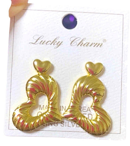 Gold Textured Heart stud earrings