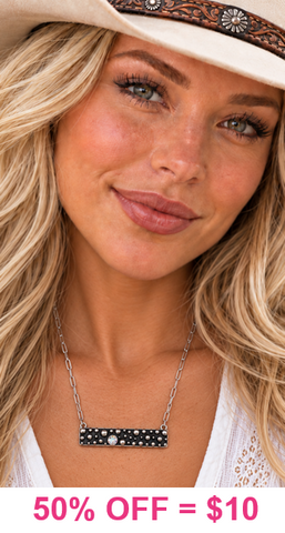 Studded Silver bar necklace