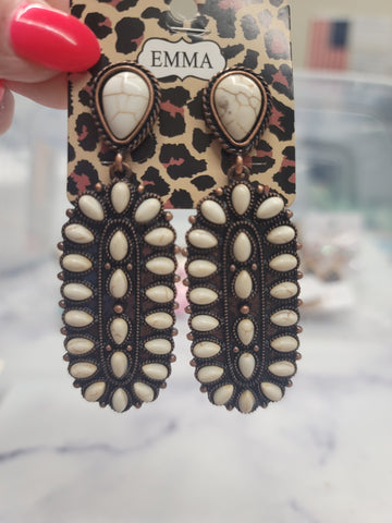 Oval Cream Stone Concho Earrings in Copper tone.