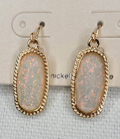 Shimmer Glitter Small Oval earrings in gold tone